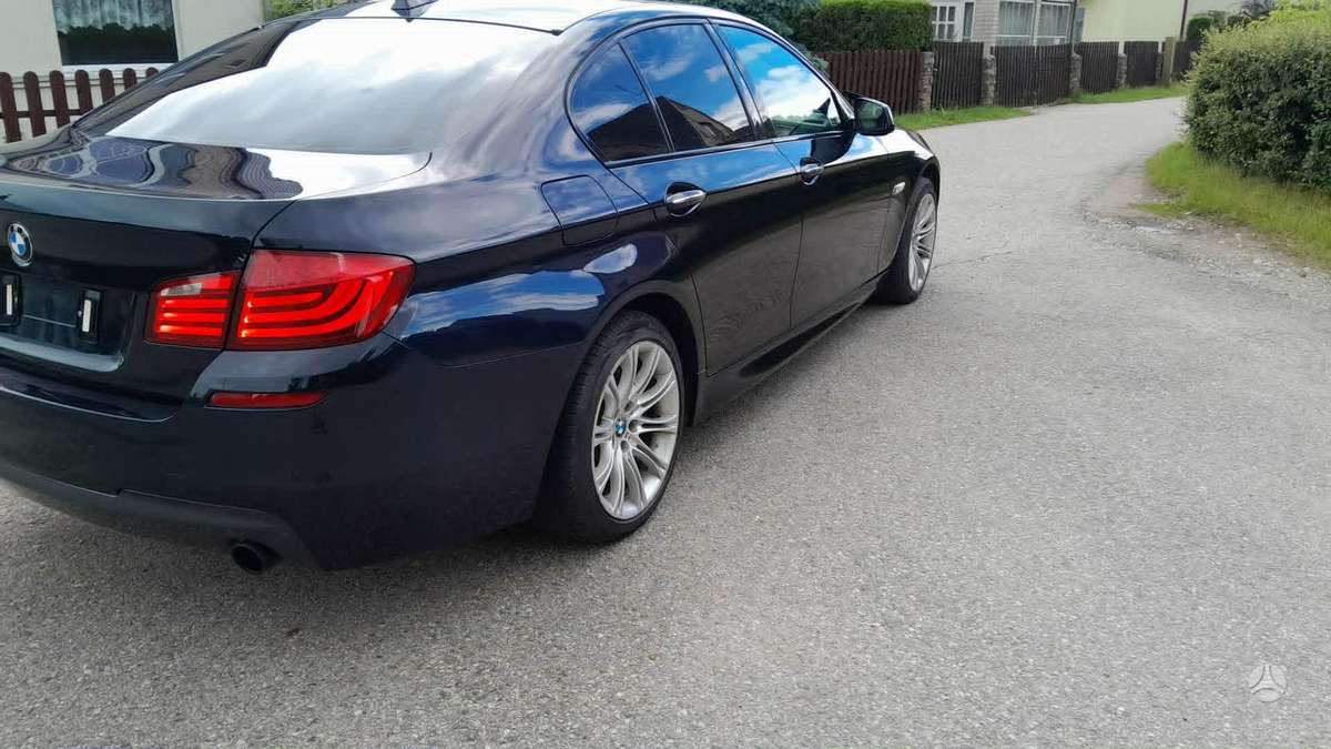 BMW 535, 3.0 l., Седан