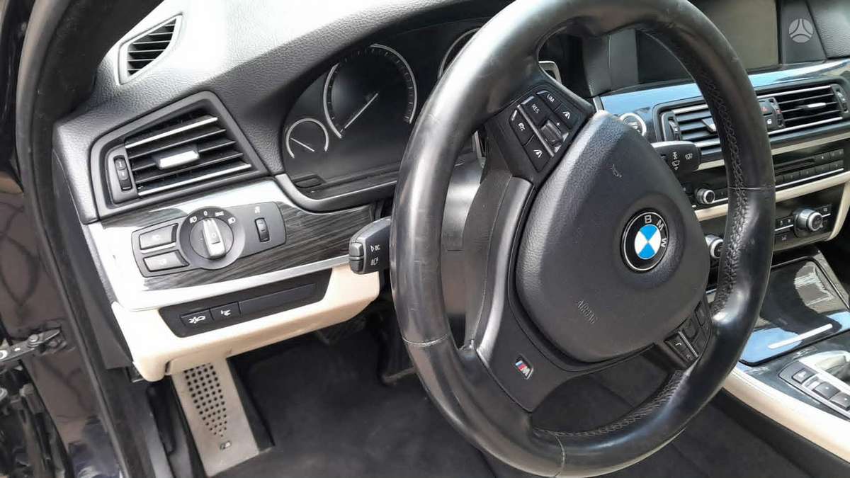 BMW 535, 3.0 l., Седан