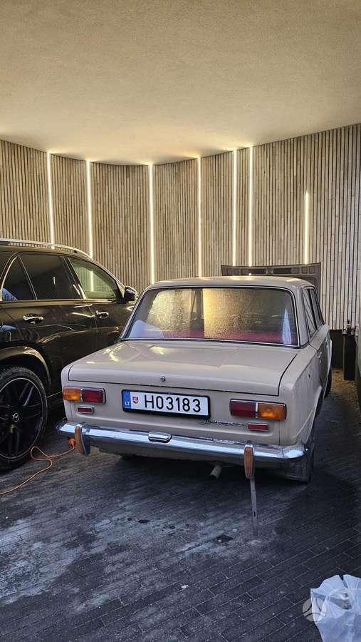 Lada 2101, Седан