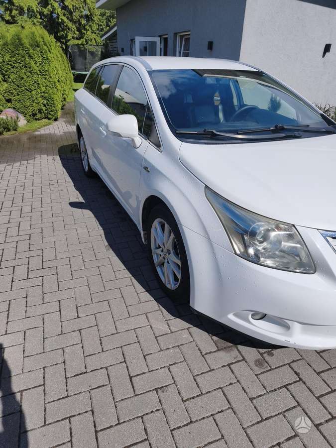Toyota Avensis - 3
