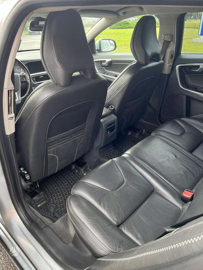 Volvo V60, 2.0 l., universalas