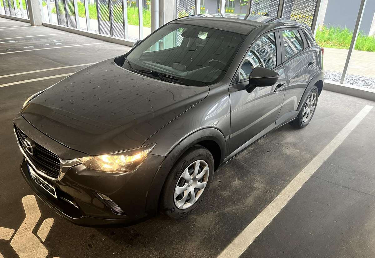 Mazda CX-3, 2.0 l., off-road / crossover