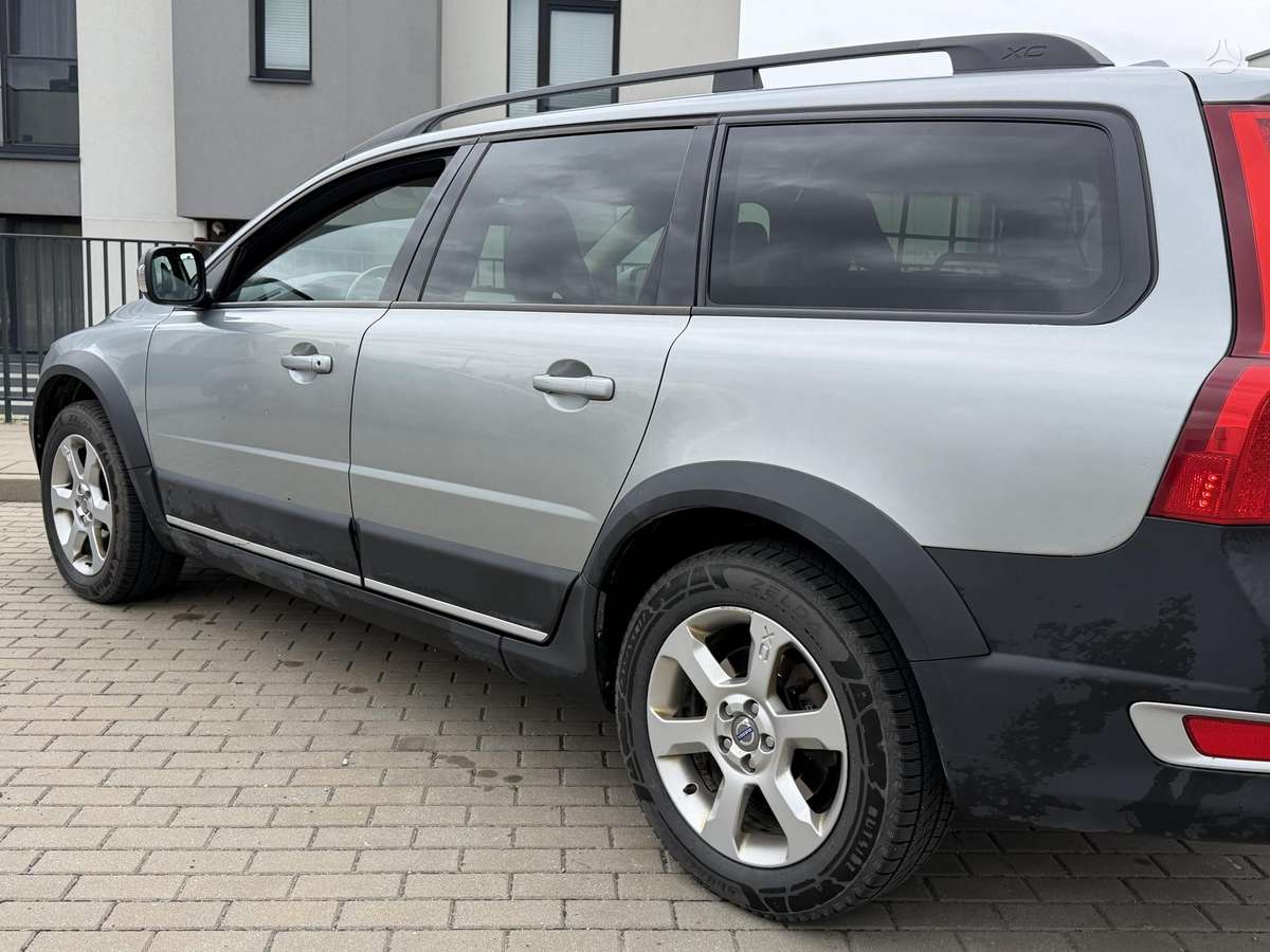 Volvo XC70, 2.4 l., Универсал