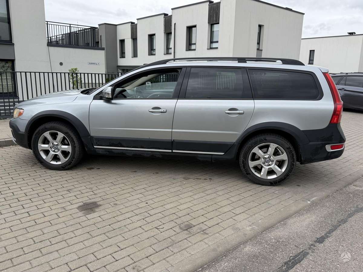 Volvo XC70, 2.4 l., Универсал