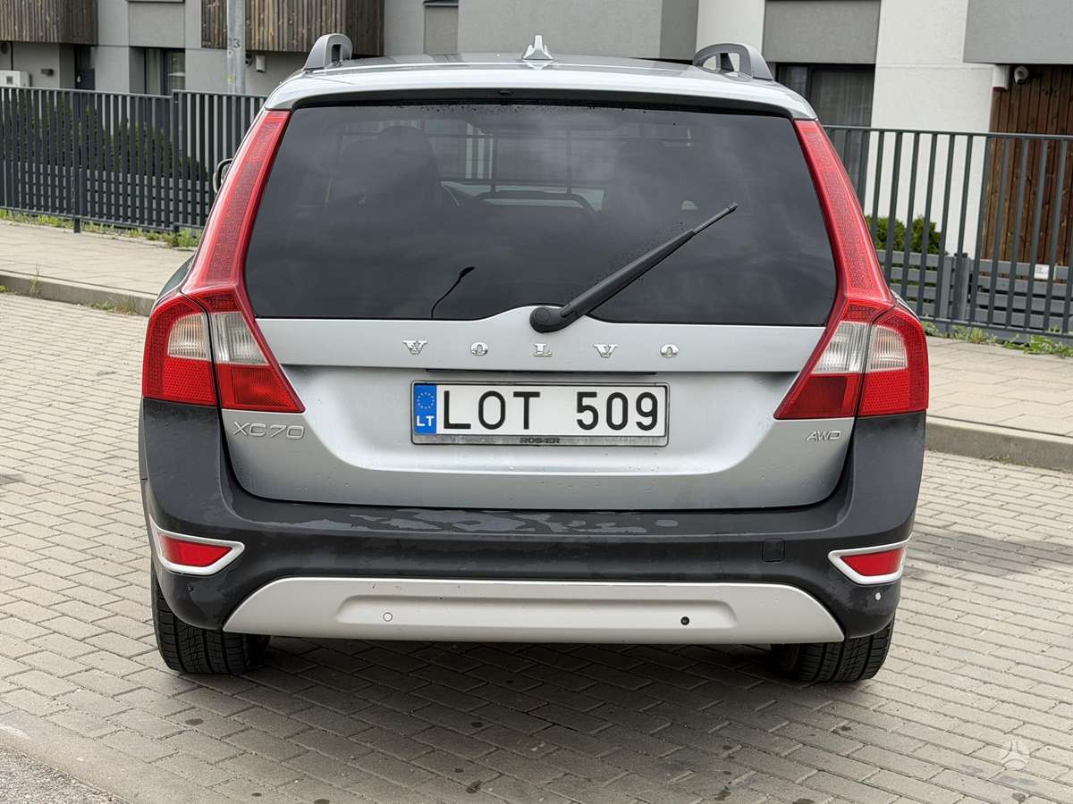 Volvo XC70, 2.4 l., Универсал