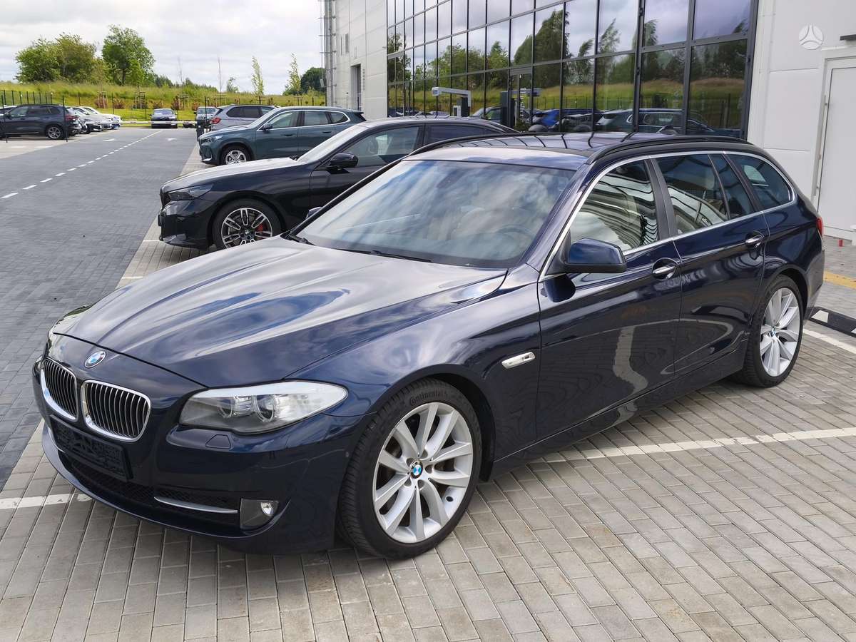 BMW 530, 3.0 l., Универсал