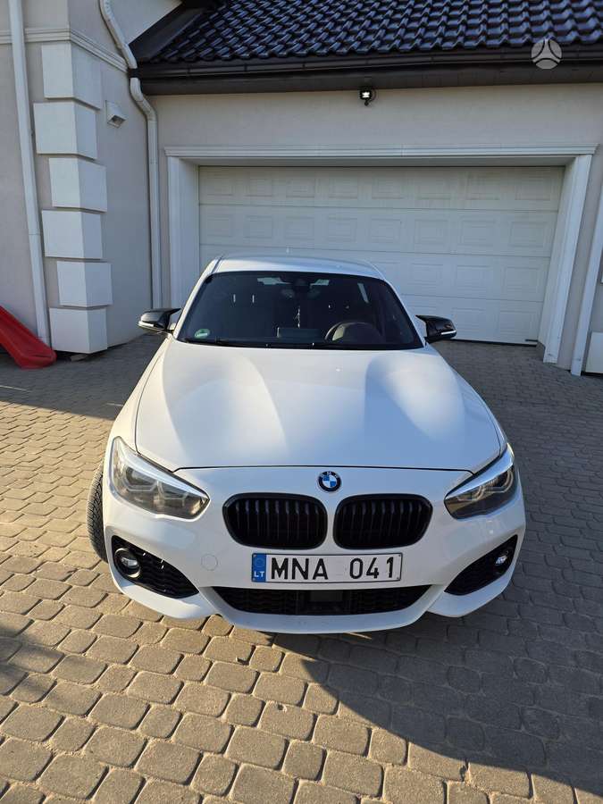 BMW 120, 2.0 l., hatchback