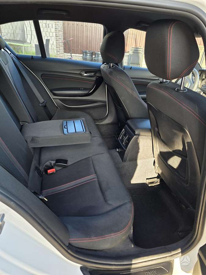 BMW 120, 2.0 l., Хэтчбек