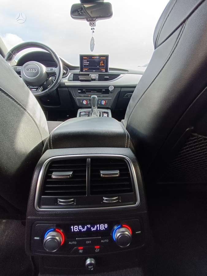 Audi A6, 3.0 l., Седан