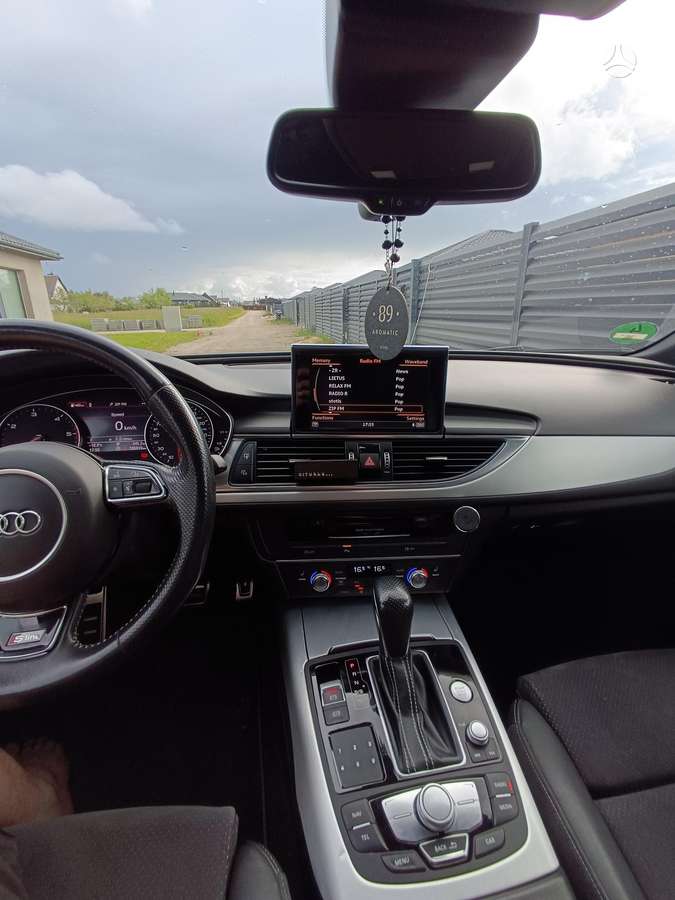 Audi A6, 3.0 l., Седан