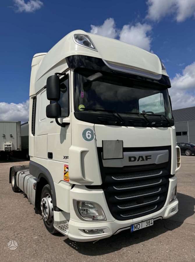 DAF XF480FT MEGA, 2 miegamosios vietos