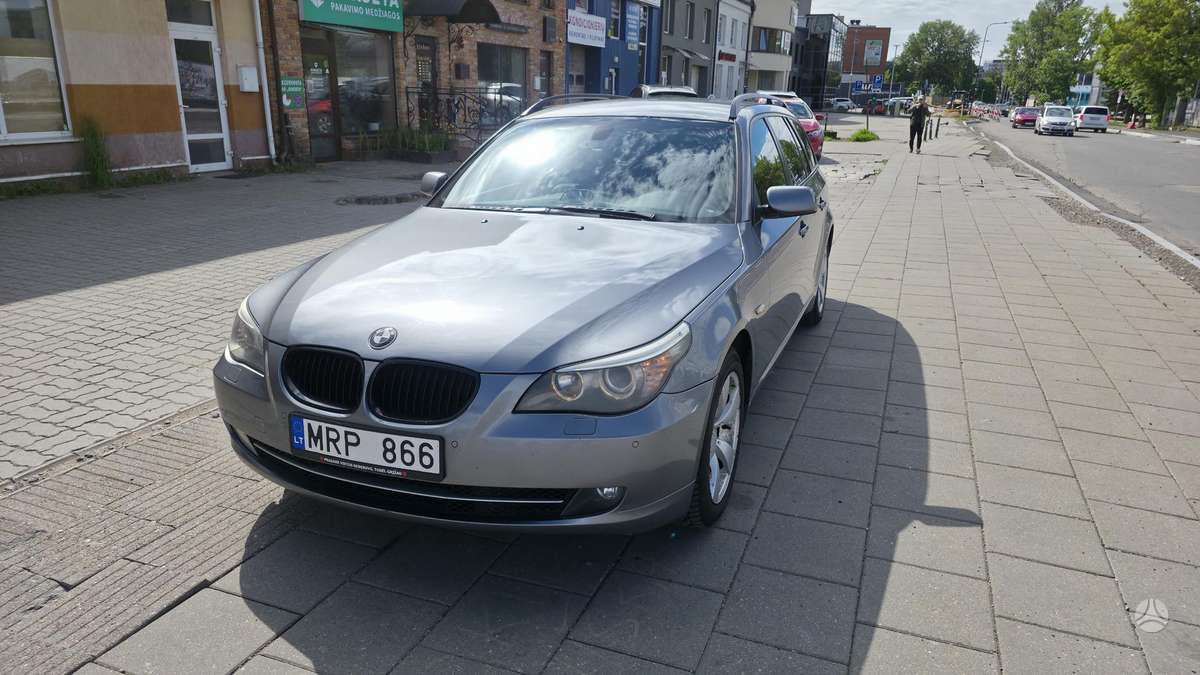 BMW 525, 3.0 l., Универсал