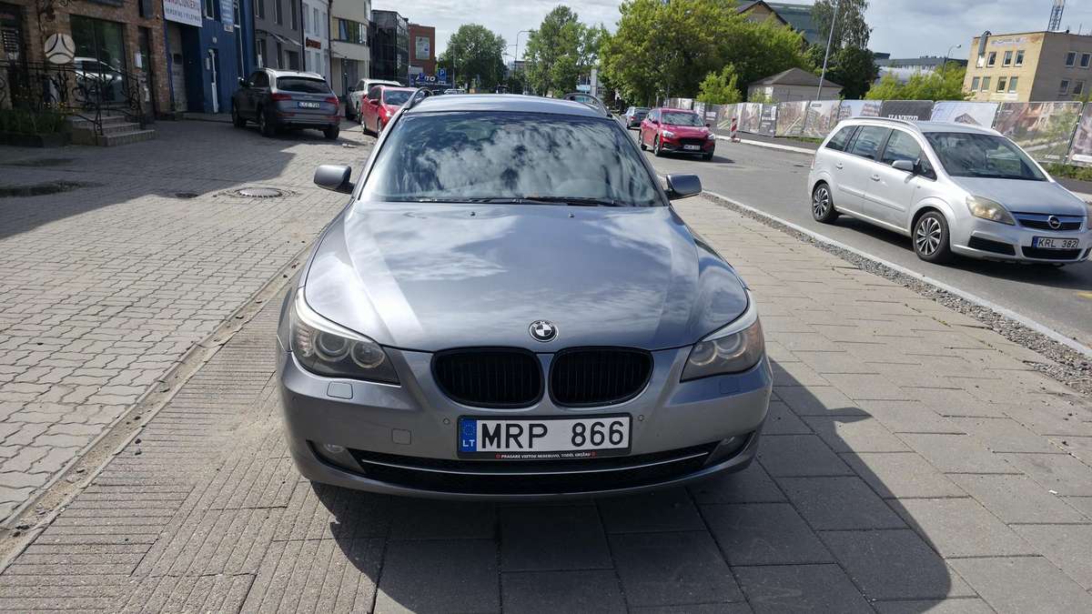 BMW 525, 3.0 l., Универсал