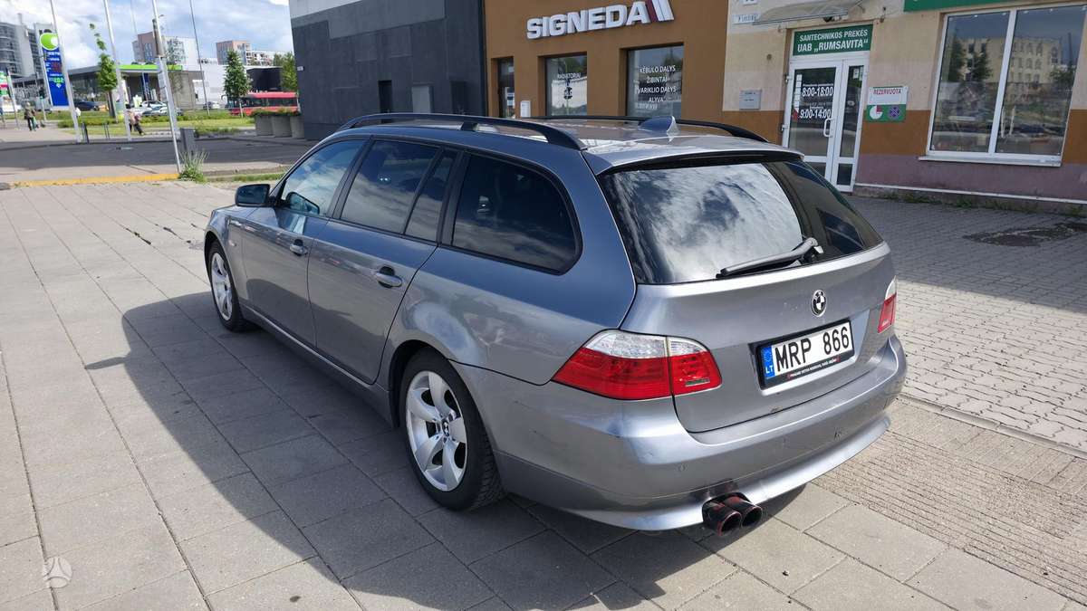 BMW 525, 3.0 l., Универсал