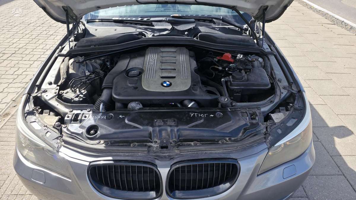 BMW 525, 3.0 l., Универсал