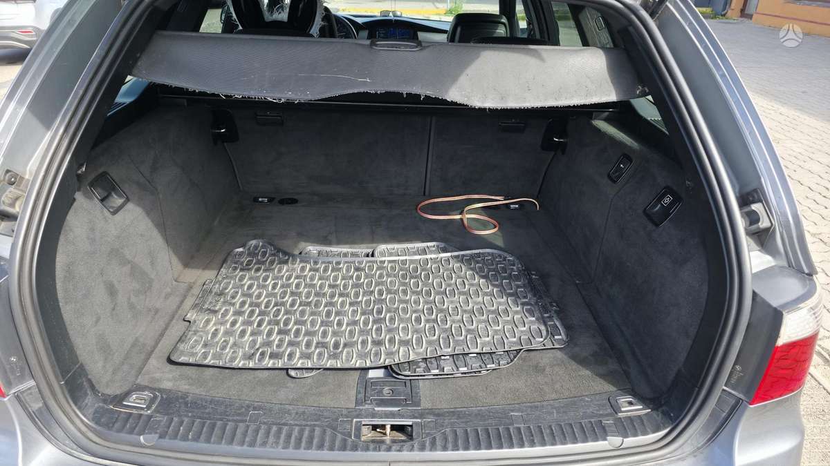 BMW 525, 3.0 l., Универсал