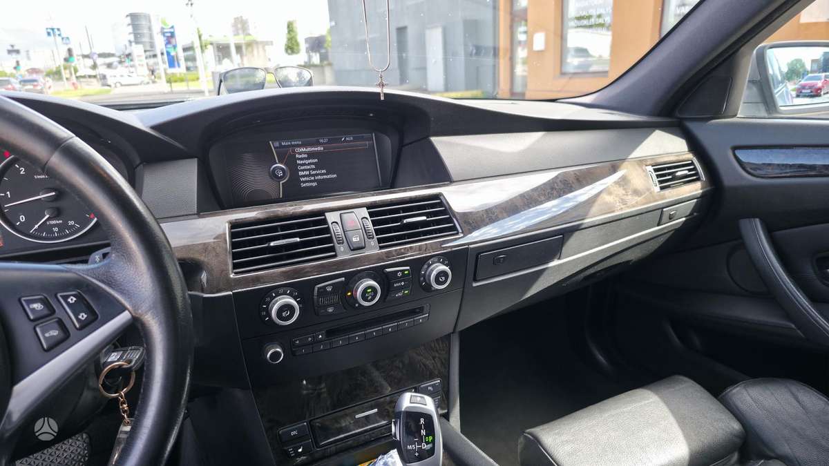 BMW 525, 3.0 l., Универсал