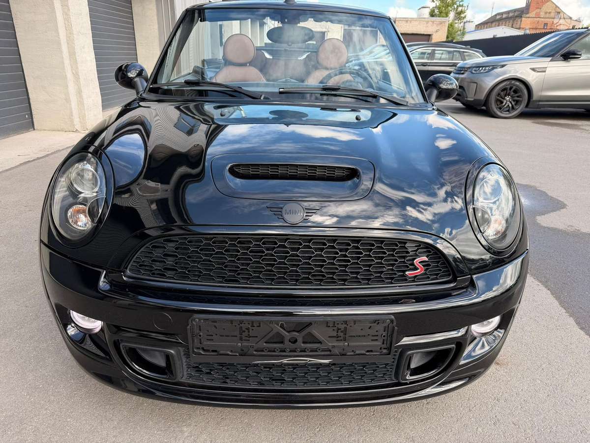 Mini Cooper S, 1.6 l., convertible