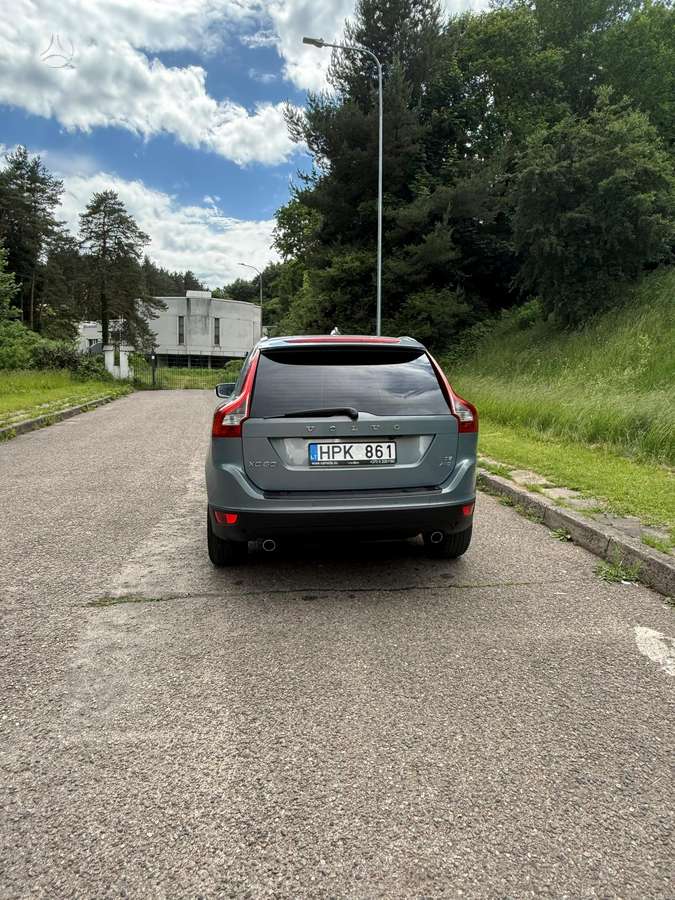 Volvo XC60 - 11