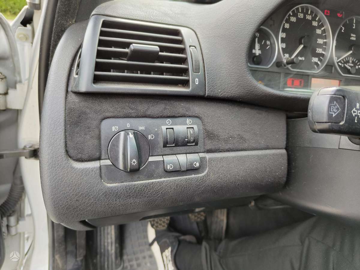 BMW 320, 2.0 l., wagon