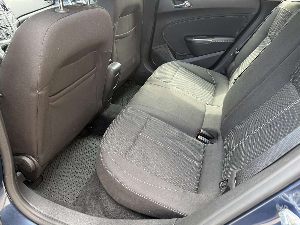 Opel Astra, 1.4 l., hatchback