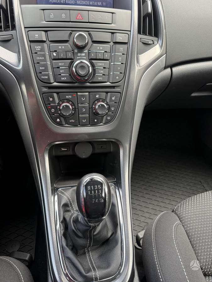 Opel Astra, 1.4 l., Хэтчбек