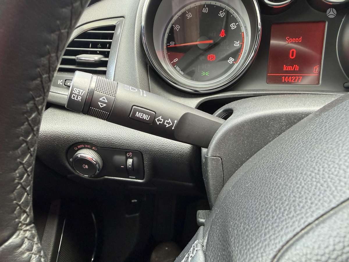 Opel Astra, 1.4 l., hatchback