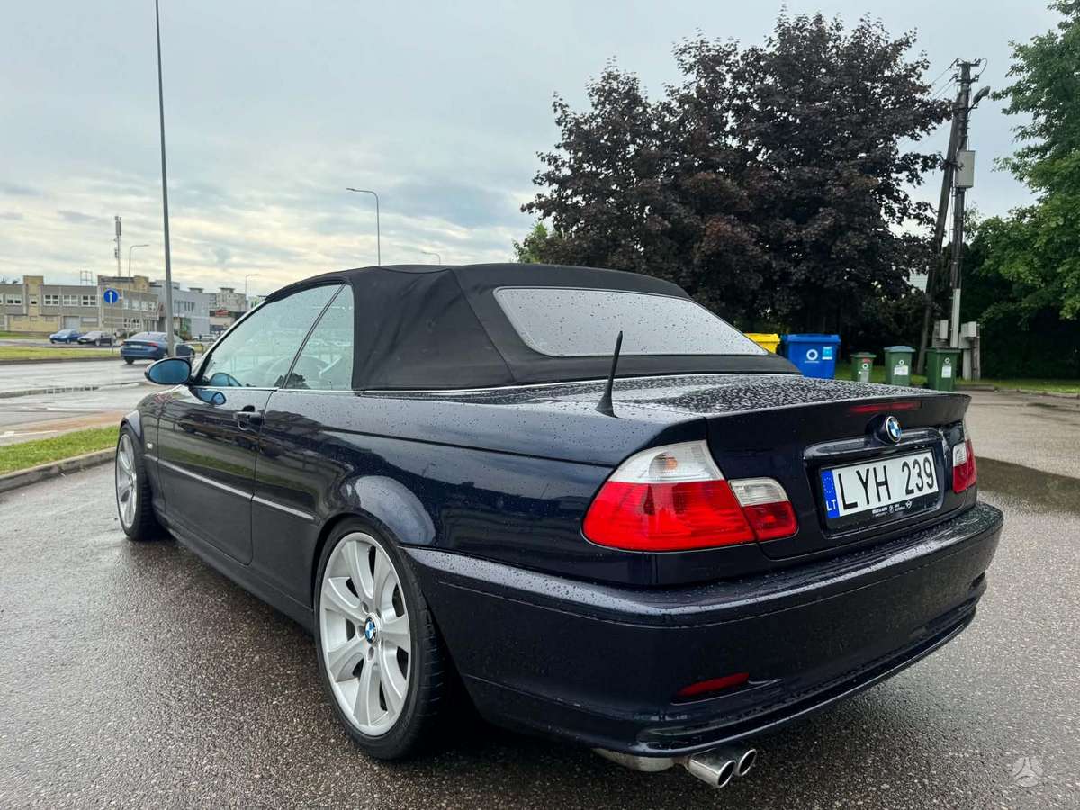 BMW 323, kabrioletas
