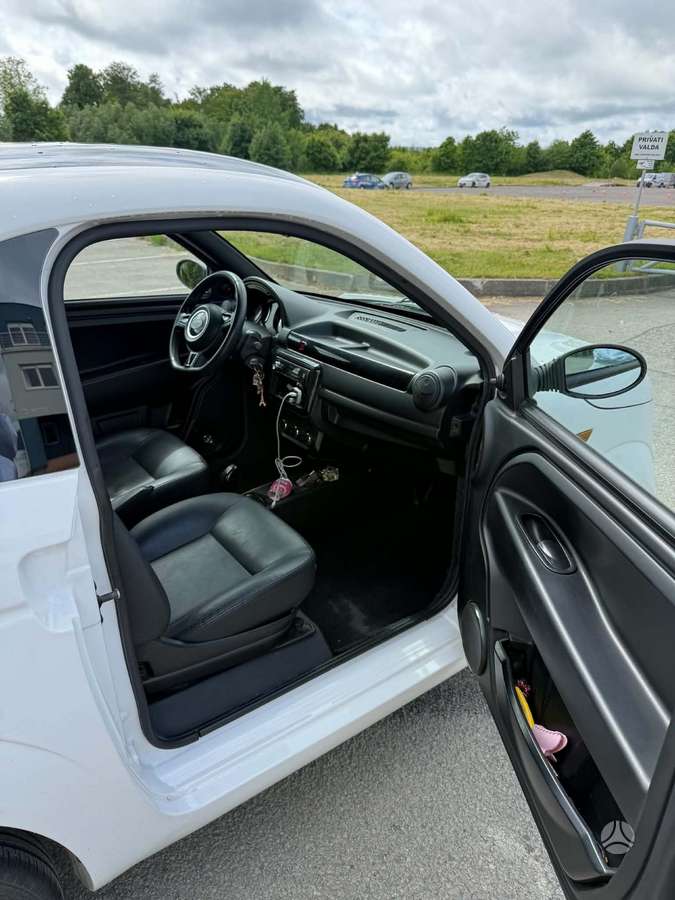 Microcar DUE, 0.5 l., Хэтчбек