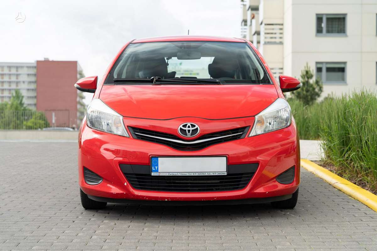Toyota Yaris - 2
