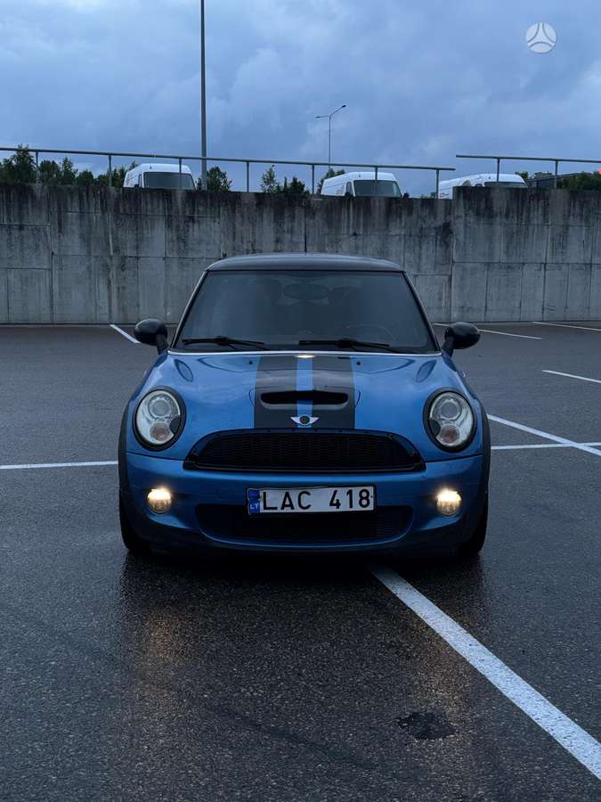 Mini Cooper S, 1.6 l., hatchback