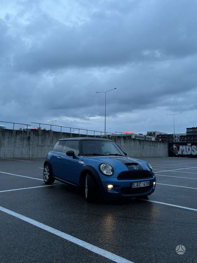 Mini Cooper S, 1.6 l., Хэтчбек