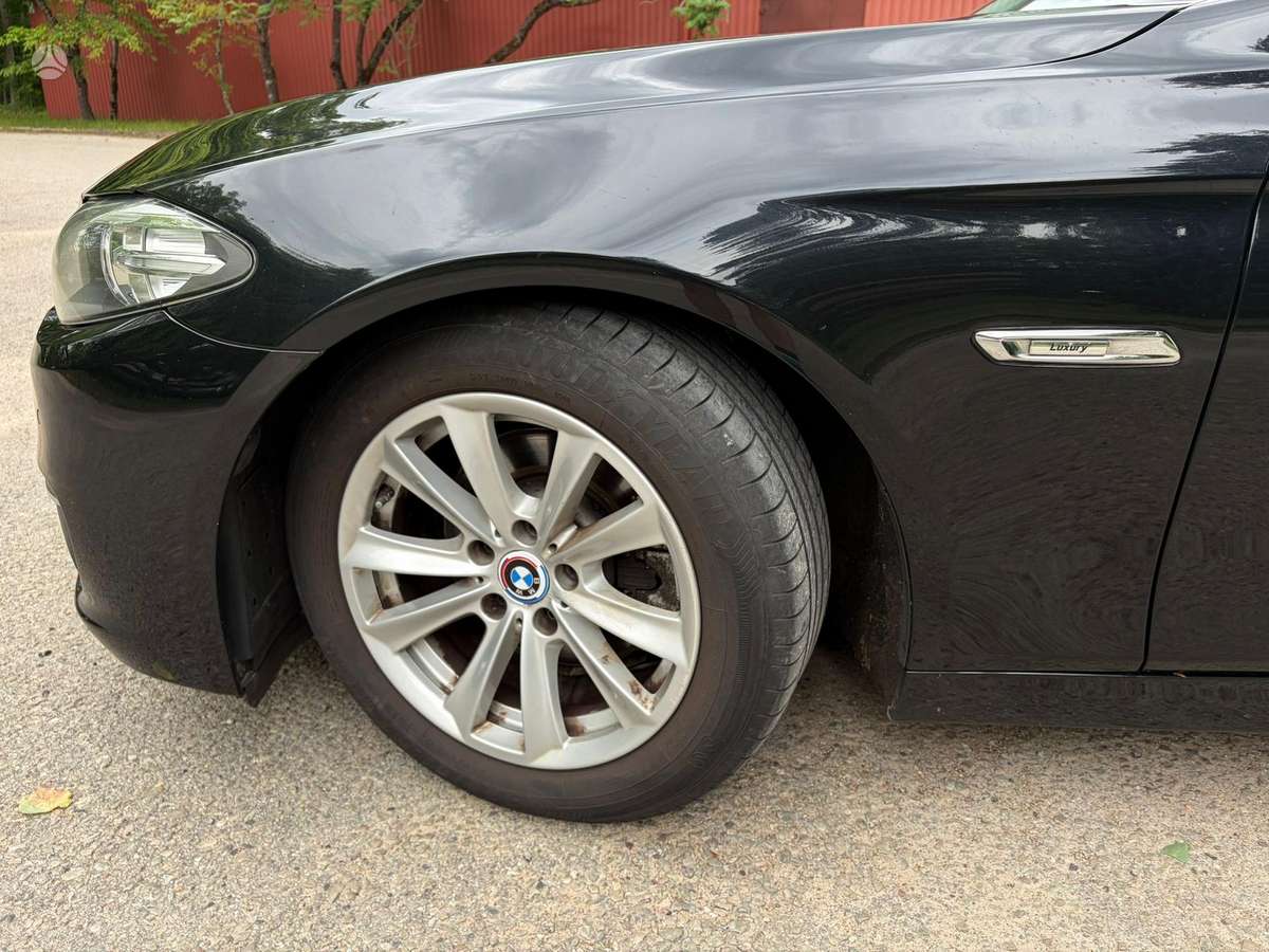 BMW 520, Универсал