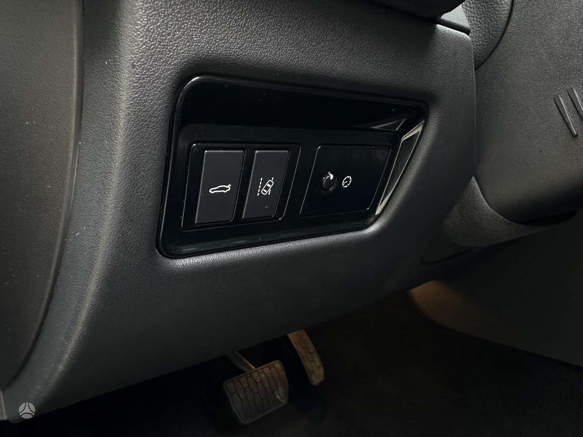 Jaguar XF, 3.0 l., Седан