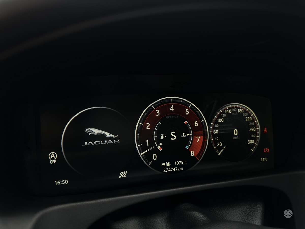 Jaguar XF, 3.0 l., Седан