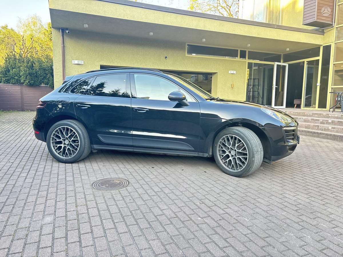 Porsche Macan, 2.0 l., mpv / minivan