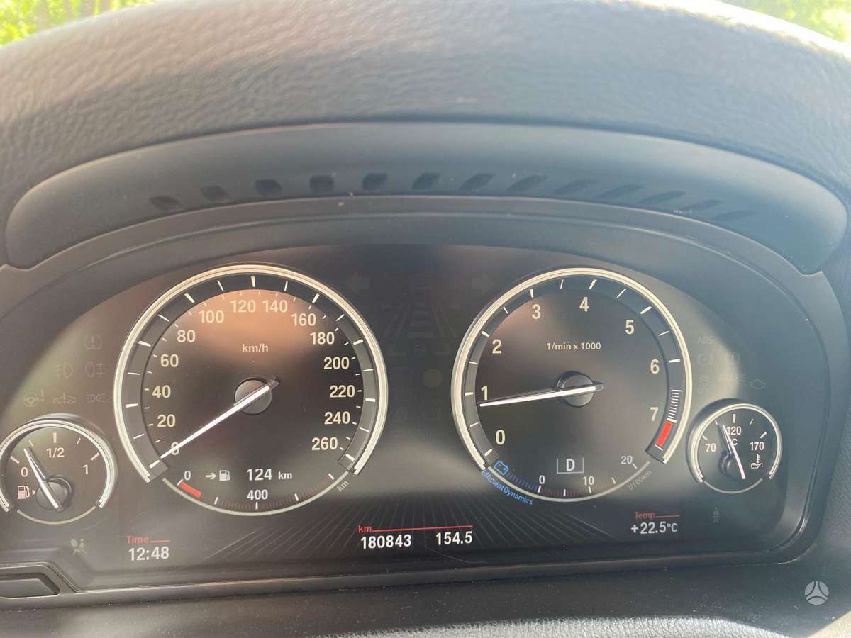 BMW X3, 2.0 l., off-road / crossover