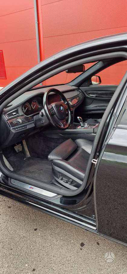 BMW 740, 3.0 l., Седан