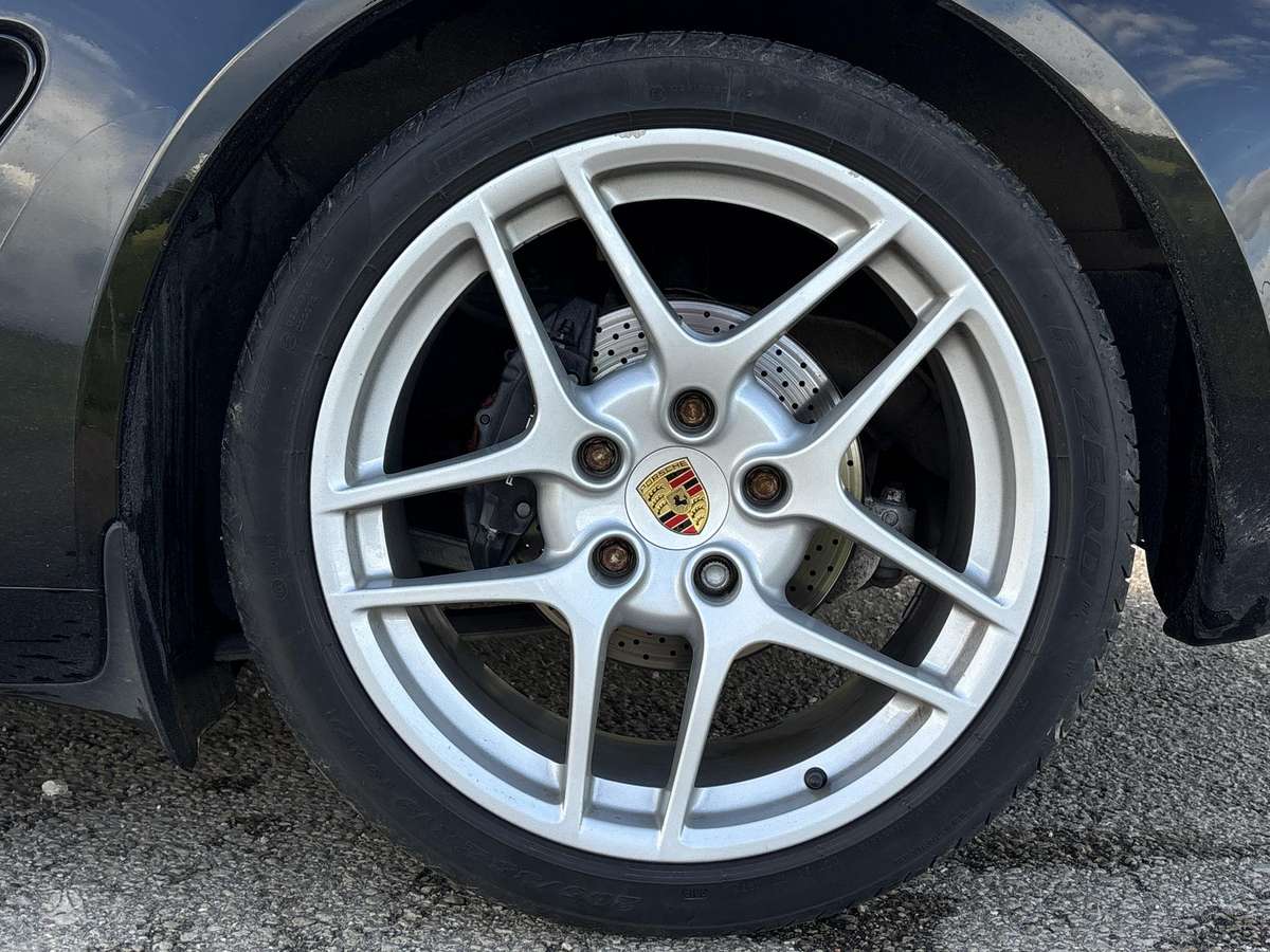 Porsche Cayman - 10