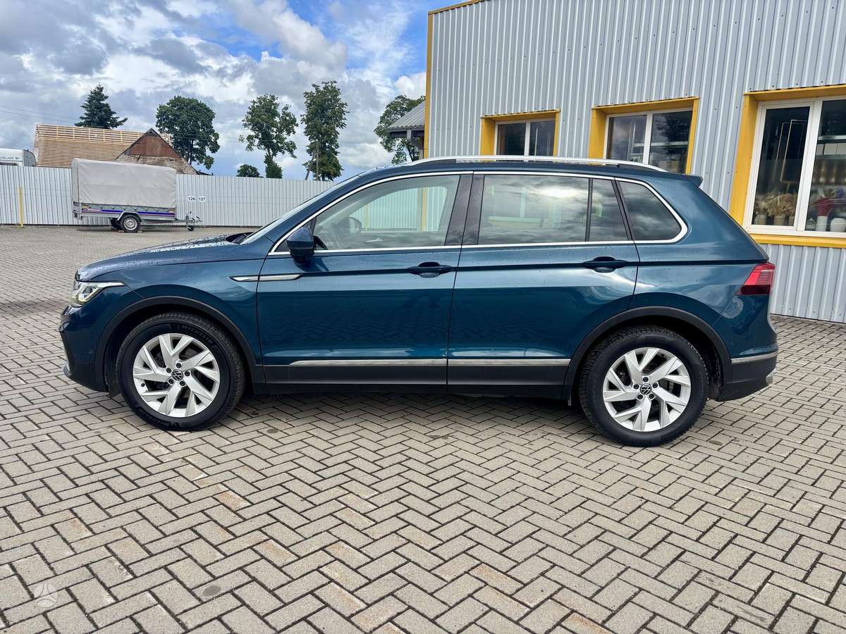 Volkswagen Tiguan - 7