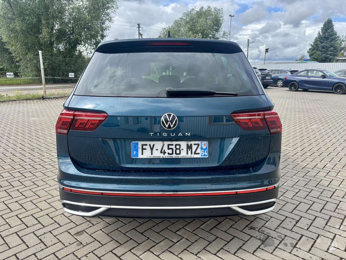 Volkswagen Tiguan - 8