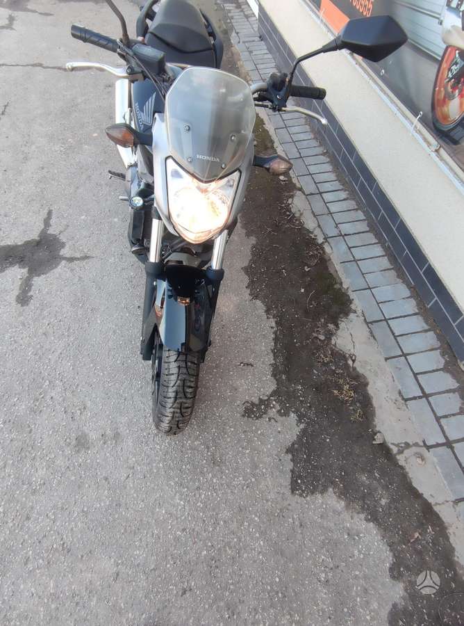 Honda NC 700cc, street / classic