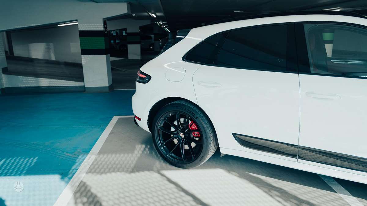 Porsche Macan - 9