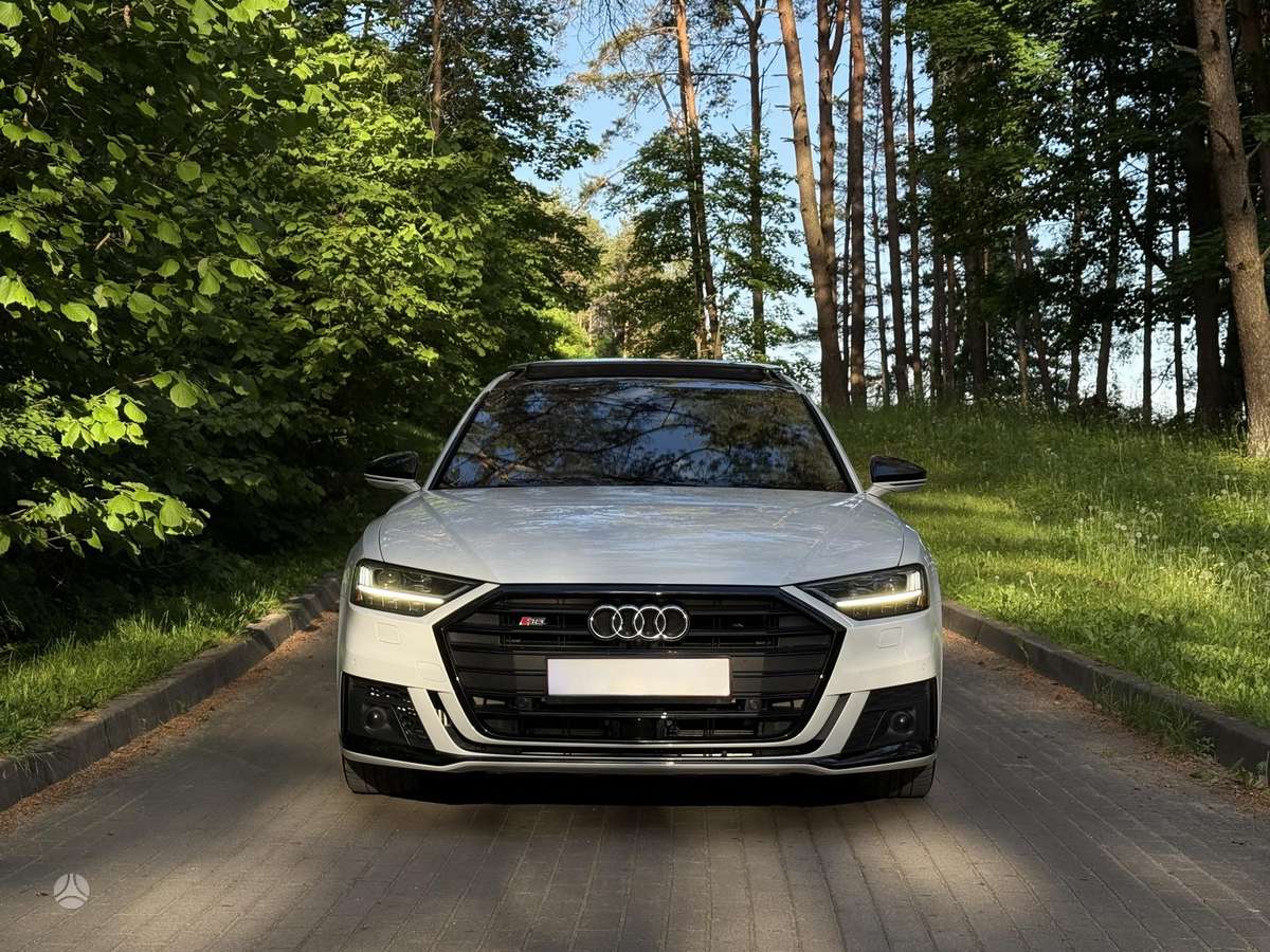 Audi S8, 4.0 l., Седан