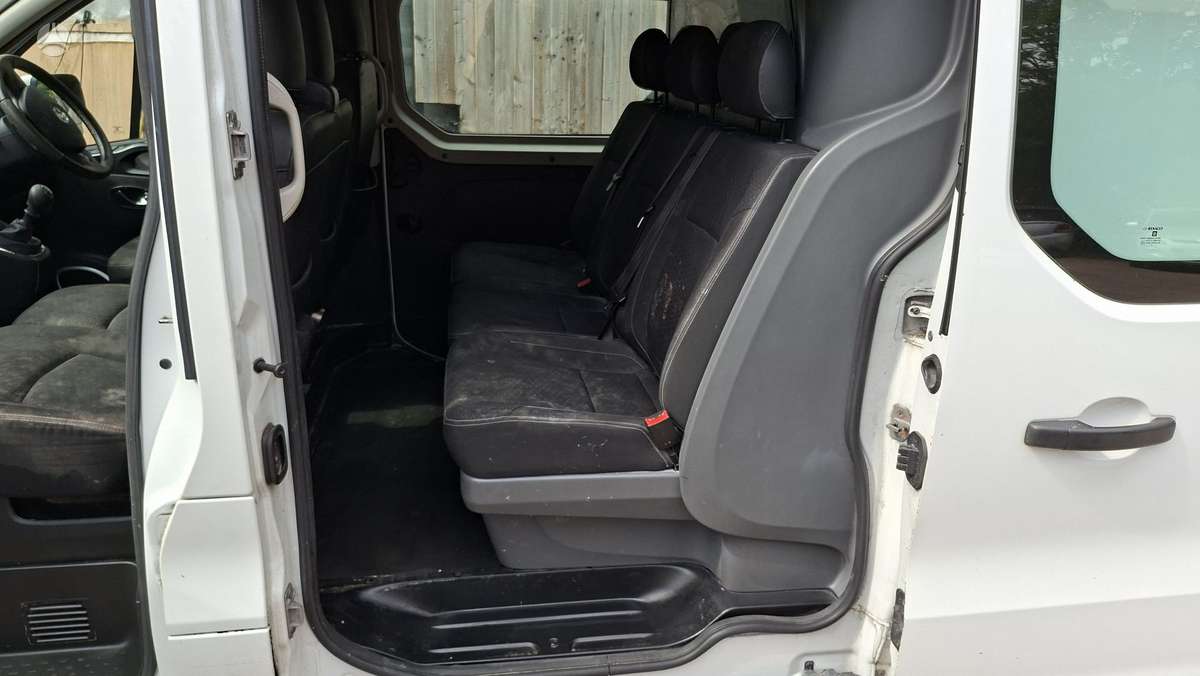 Opel Vivaro, 1.6 l., cargo van