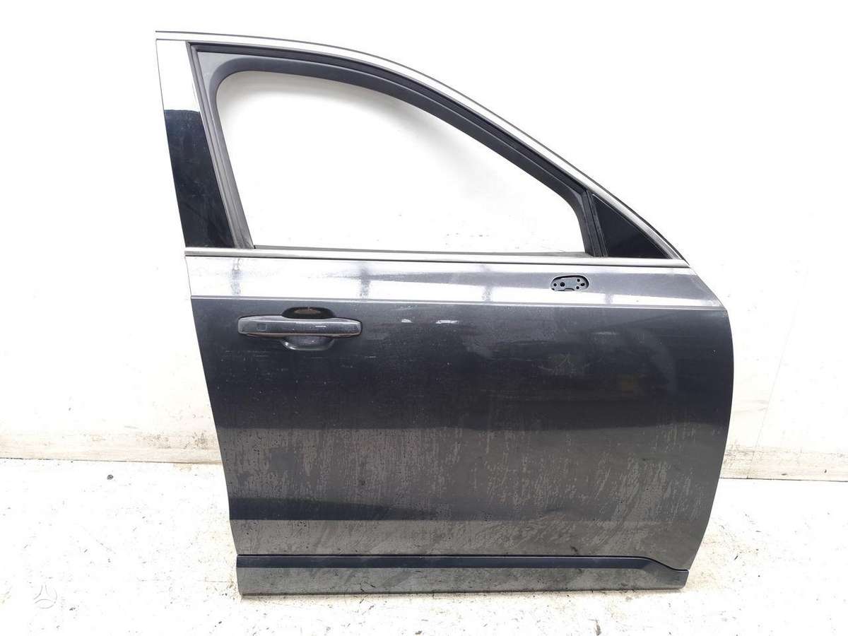 Volvo XC90 doors