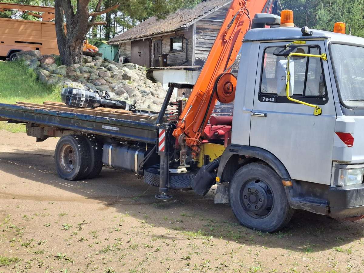Iveco CARGO, su kranu