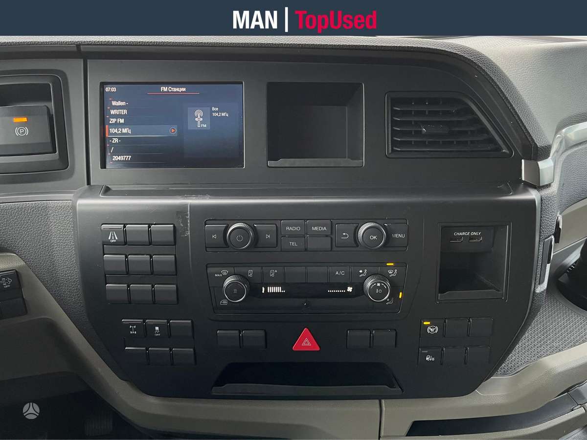 MAN TGX 18.470 GM cab (6577), double sleeper