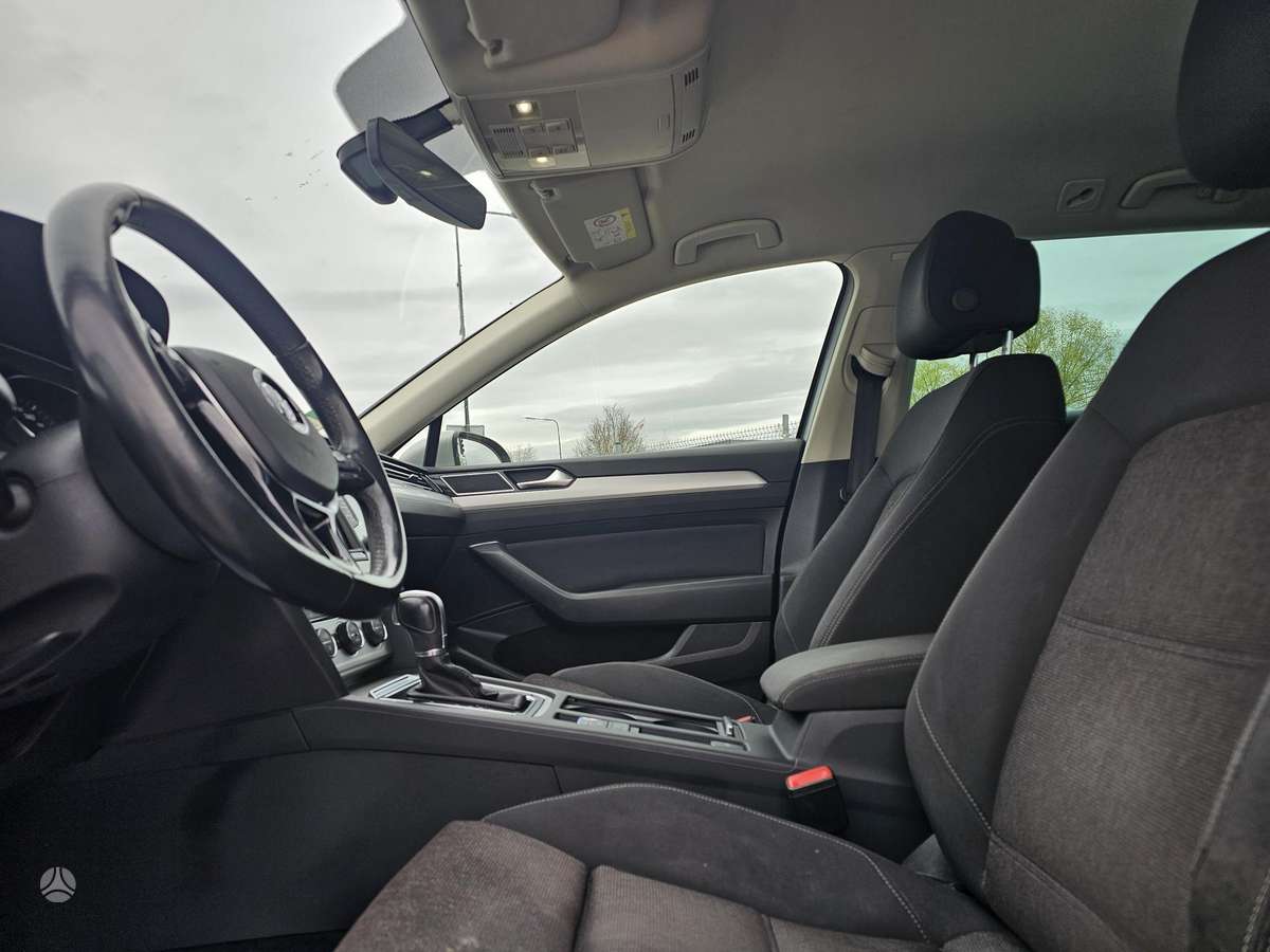 Volkswagen Passat, 2.0 l., Универсал