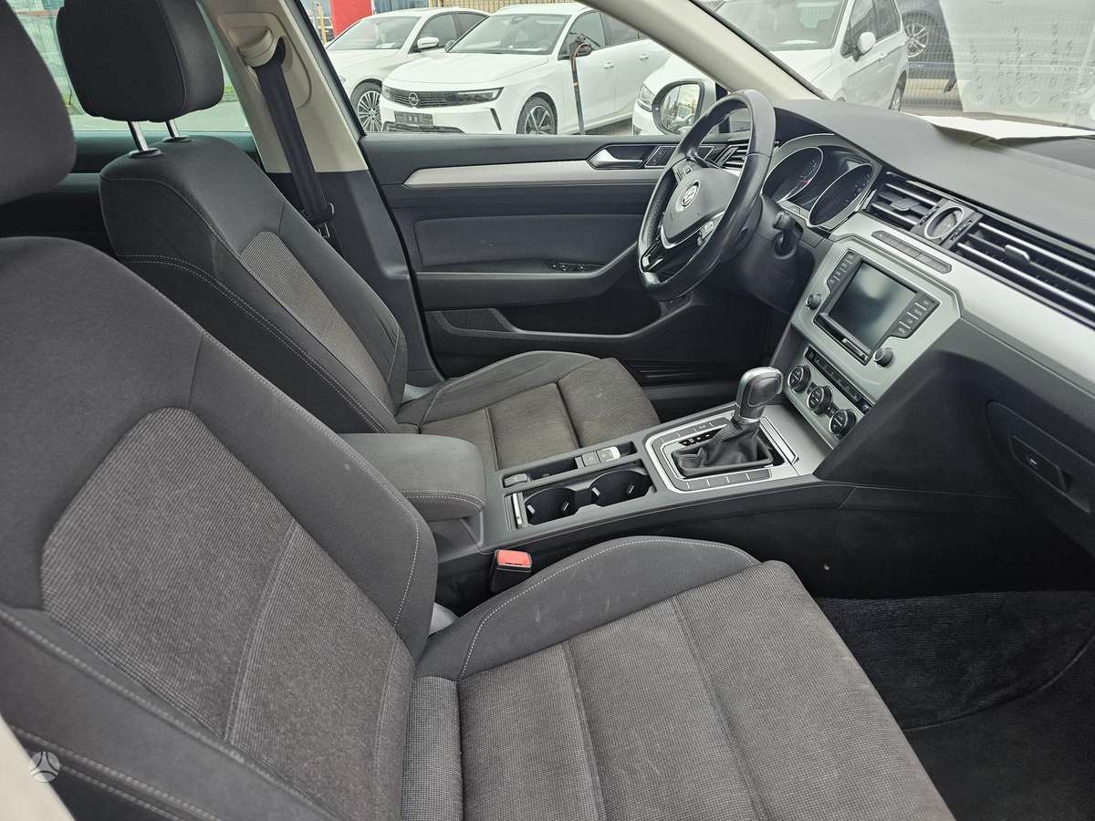 Volkswagen Passat, 2.0 l., Универсал